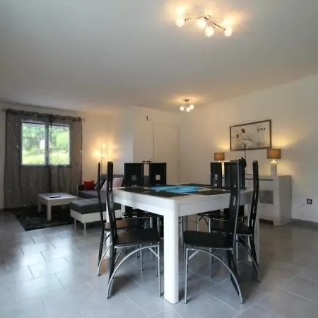 House Saardia *