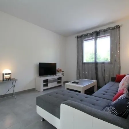 House Saardia *